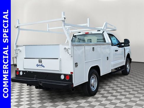 New 2025 Ford F250 XL w/ FX4 Off-Road Package image 3