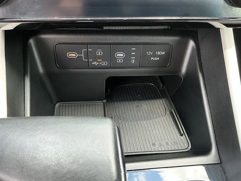 Used 2025 Hyundai Tucson SEL FWD image 20