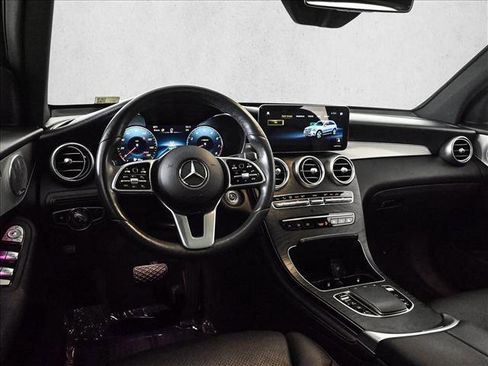 Used 2020 Mercedes-Benz GLC 300 4MATIC image 20