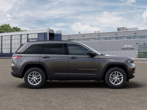 New 2026 Jeep Grand Cherokee Laredo X AWD/4WD image 70
