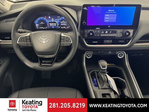 New 2026 Toyota Grand Highlander Limited image 8