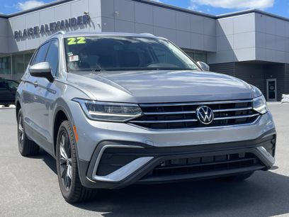 Used 2022 Volkswagen Tiguan SE
