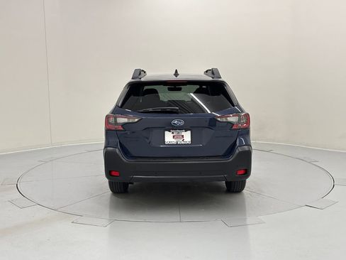 Used 2023 Subaru Outback Onyx Edition image 5