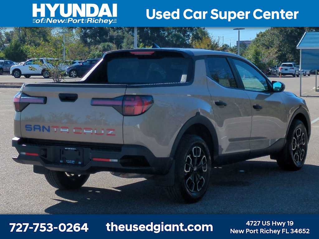 Used 2024 Hyundai Santa Cruz SEL FWD image 5