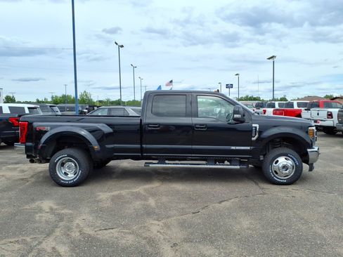 Certified 2019 Ford F350 Lariat w/ Lariat Value Package AWD/4WD image 7