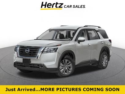 Used 2025 Nissan Pathfinder SV