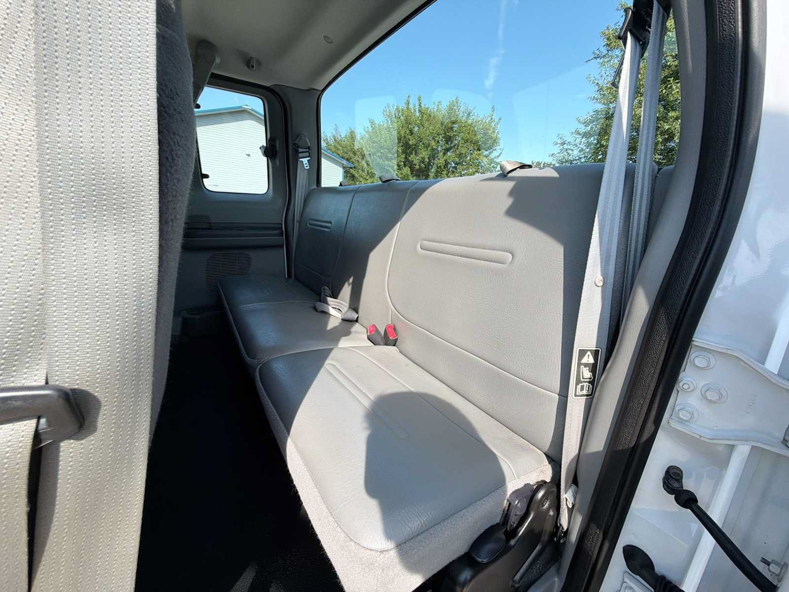 Used 2002 Ford F250 2WD SuperCab Super Duty image 15