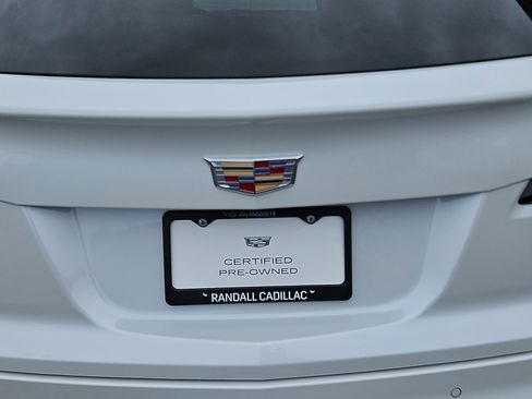 Certified 2025 Cadillac XT4 Sport FWD image 5