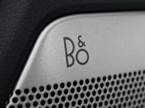 Used 2023 Ford F150 Lariat w/ FX4 Off-Road Package image 19