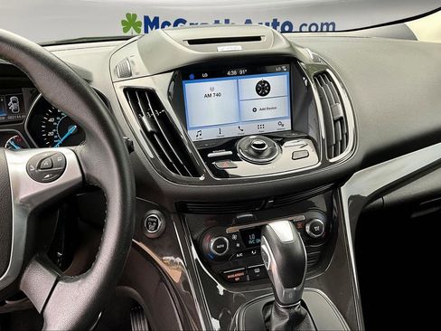 Used 2016 Ford Escape Titanium image 10