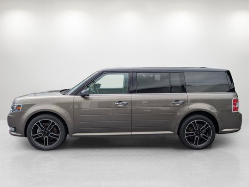 Used 2013 Ford Flex Limited w/ Titanium Appearance Pkg image 13