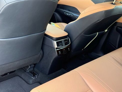 Certified 2023 Lexus RX 350 Premium w/ Accessory Package (Z1) image 28