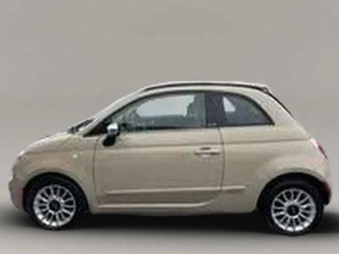 Used 2012 FIAT 500 Lounge w/ Luxury Leather Pkg FWD image 6