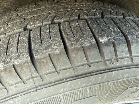 Used 2013 Toyota Prius Two image 31