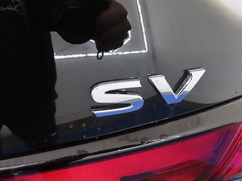 Used 2024 Nissan Sentra SV image 14