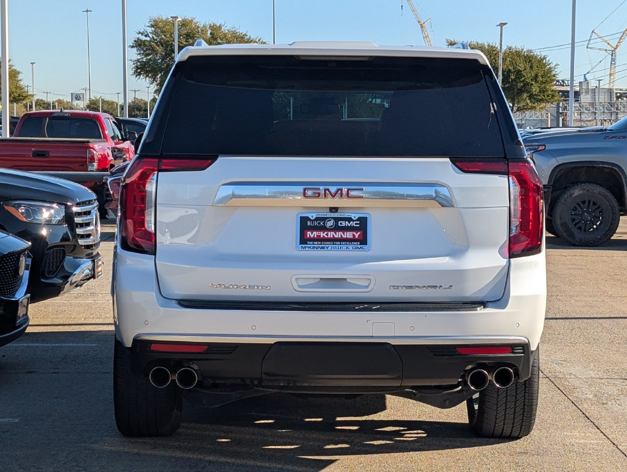 Used 2024 GMC Yukon Denali RWD image 5