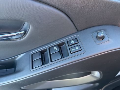 Certified 2024 Nissan Frontier SV w/ Hardbody Edition image 12