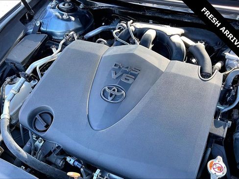 Used 2019 Toyota Avalon Touring w/ Advanced Safety Package image 30