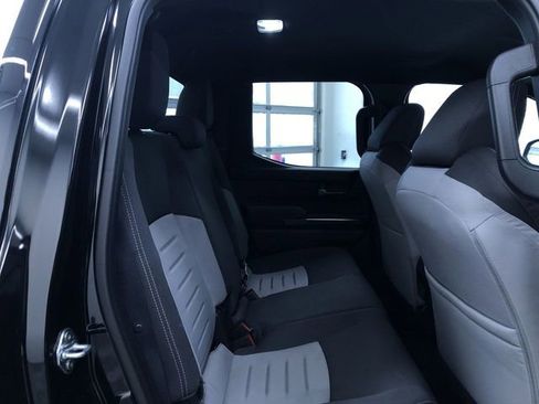 Certified 2025 Toyota Tacoma TRD Off-Road image 13