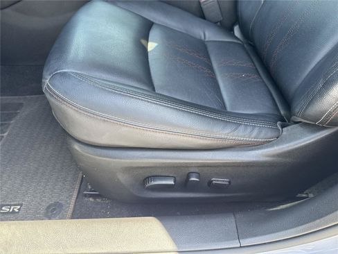 Used 2023 Nissan Altima 2.5 SR w/ SR Premium Package FWD image 12
