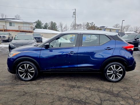 Used 2018 Nissan Kicks SV image 13