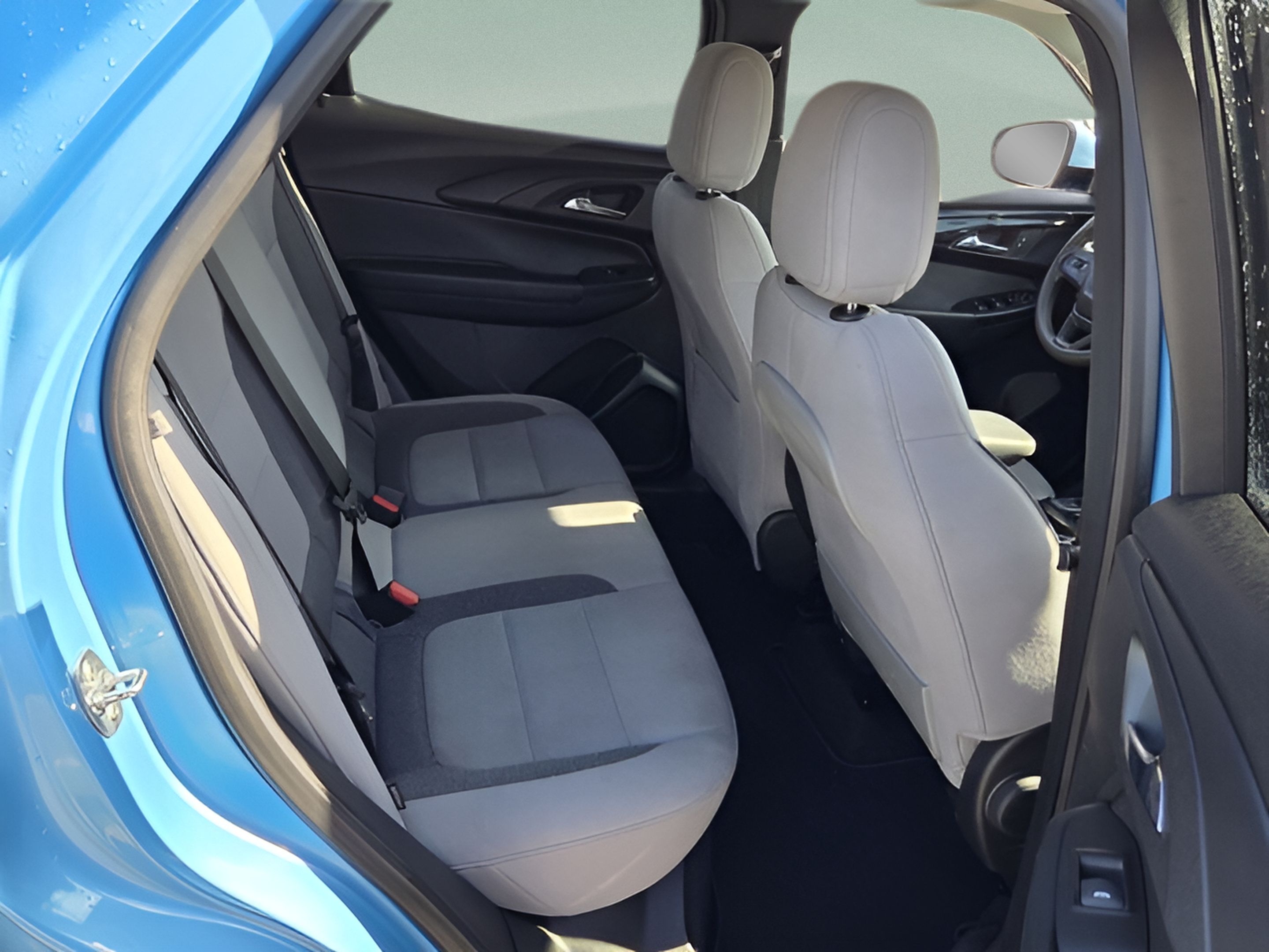 Used 2025 Chevrolet TrailBlazer LT FWD image 14