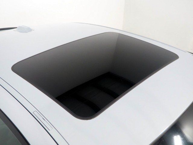 Used 2024 BMW i4 M50 AWD/4WD image 4