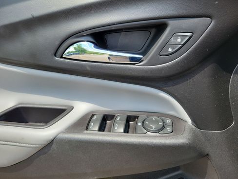 Used 2020 Chevrolet Equinox Premier FWD image 20