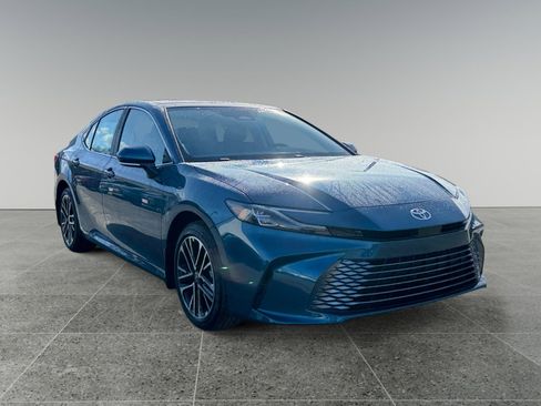 New 2026 Toyota Camry XLE AWD/4WD image 7