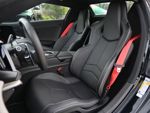 Used 2026 Chevrolet Corvette Stingray Convertible w/ Battery Protection Package image 7