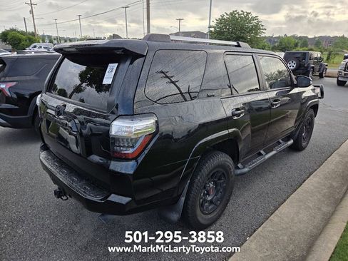 Used 2023 Toyota 4Runner SR5 Premium w/ Moonroof Package RWD image 10