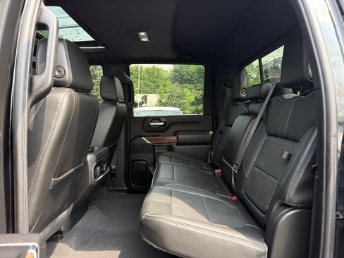 Used 2022 Chevrolet Silverado 2500 High Country w/ Z71 Off-Road Package AWD/4WD image 19