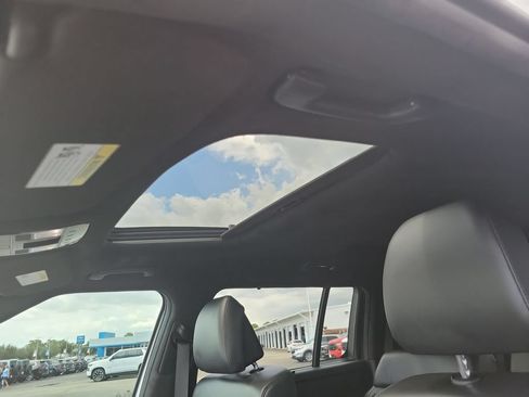 Used 2024 Hyundai Santa Fe Calligraphy FWD image 19