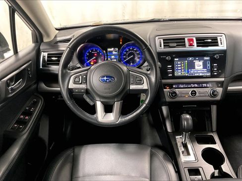 Used 2016 Subaru Legacy 3.6R Limited image 17