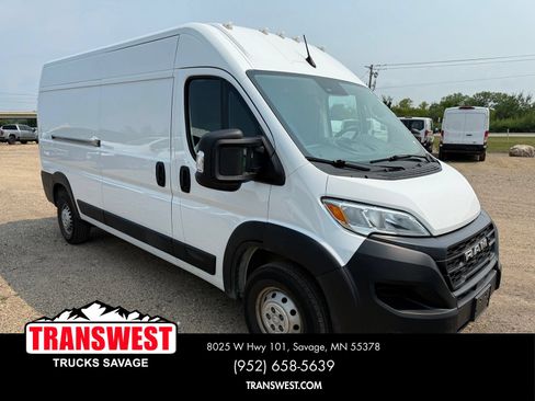 Used 2023 RAM ProMaster 2500 FWD image 4