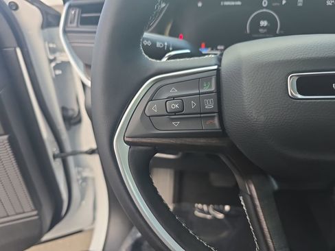 New 2026 Jeep Grand Cherokee L 4WD image 19