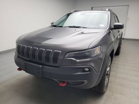 Used 2019 Jeep Cherokee Trailhawk w/ Cold Weather Group AWD/4WD image 15