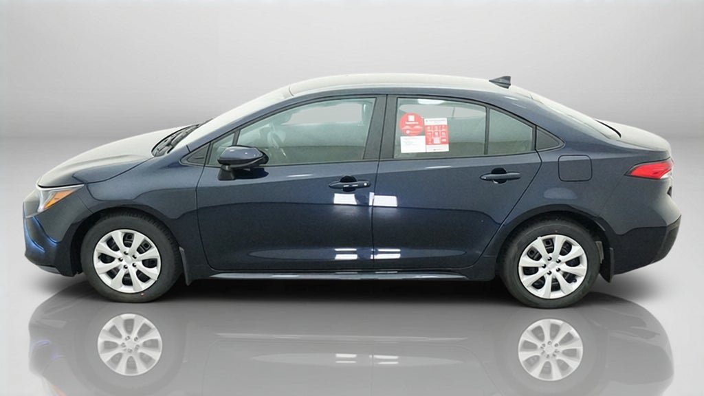 New 2027 Toyota Corolla LE FWD image 3