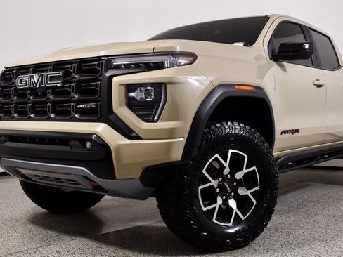 Used 2024 GMC Canyon AT4X image 3