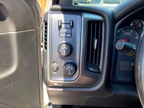 Used 2018 Chevrolet Silverado 2500 LT w/ Custom Sport Edition AWD/4WD image 32
