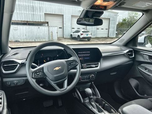Certified 2025 Chevrolet TrailBlazer LT image 10