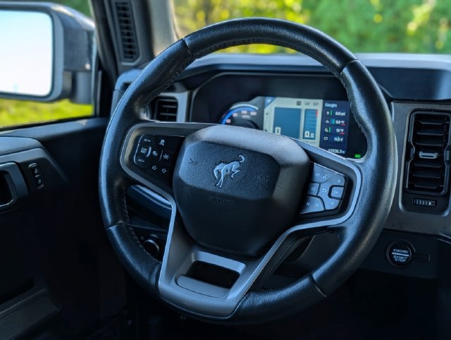 Used 2021 Ford Bronco Outer Banks AWD/4WD image 14
