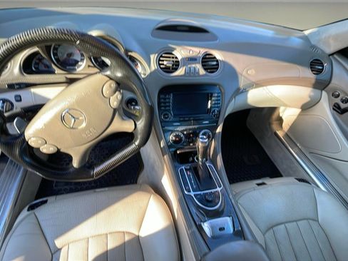 Used 2007 Mercedes-Benz SL 55 AMG image 9