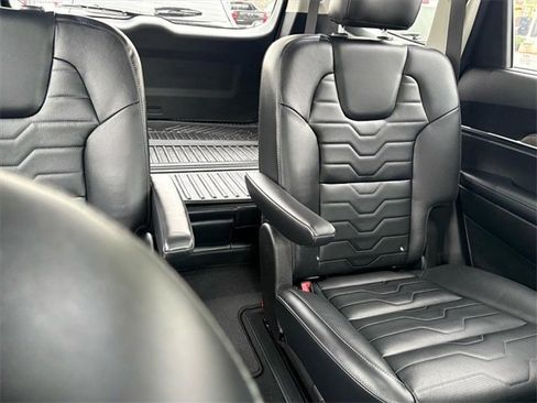 Used 2022 Kia Telluride SX w/ SX Prestige Package image 30