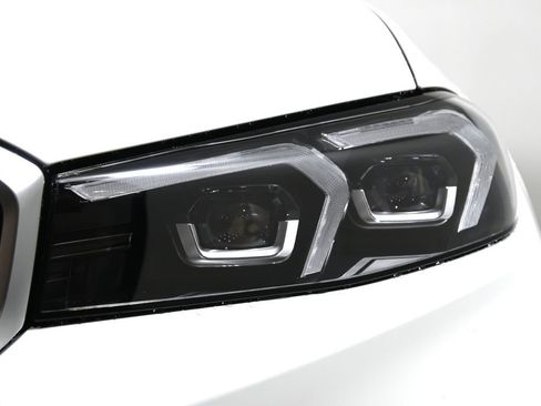 New 2026 BMW 330i xDrive Sedan w/ Premium Package image 11