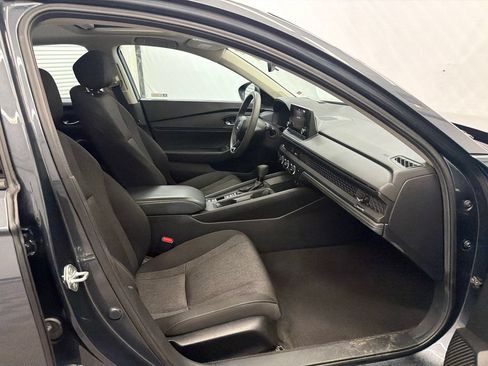 Used 2024 Honda Accord EX image 14