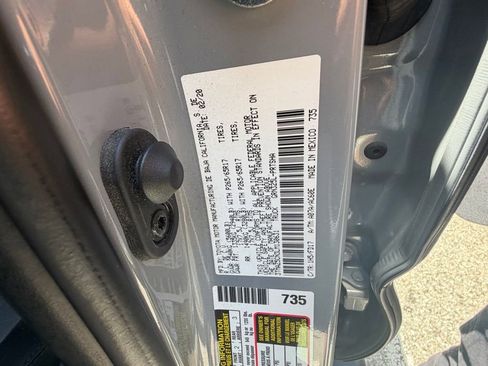 Used 2020 Toyota Tacoma TRD Sport w/ Technology Package RWD image 5