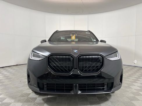 Used 2025 BMW X3 xDrive30i w/ Premium Package image 2