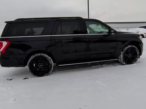 Certified 2021 Ford Expedition Max XLT image 10