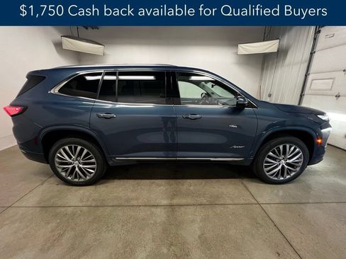 New 2026 Buick Enclave Avenir w/ Super Cruise Package AWD/4WD image 2